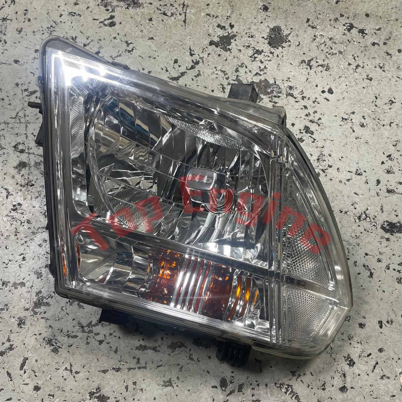 Right Headlight RH Halogen for Nissan Navara D40 / Pathfinder R51 (2005–2015) OEM 26010-EB71B 26060-EB300